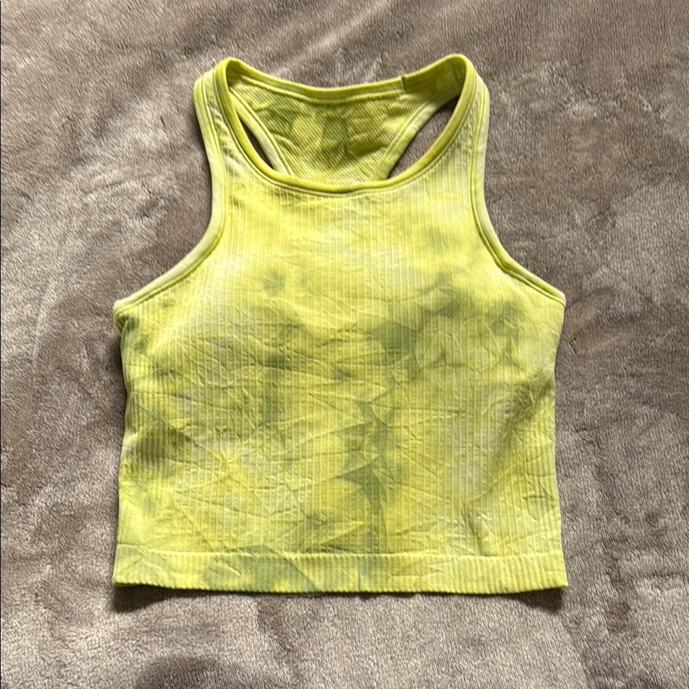 Lululemon Ebb to Street Crop tank